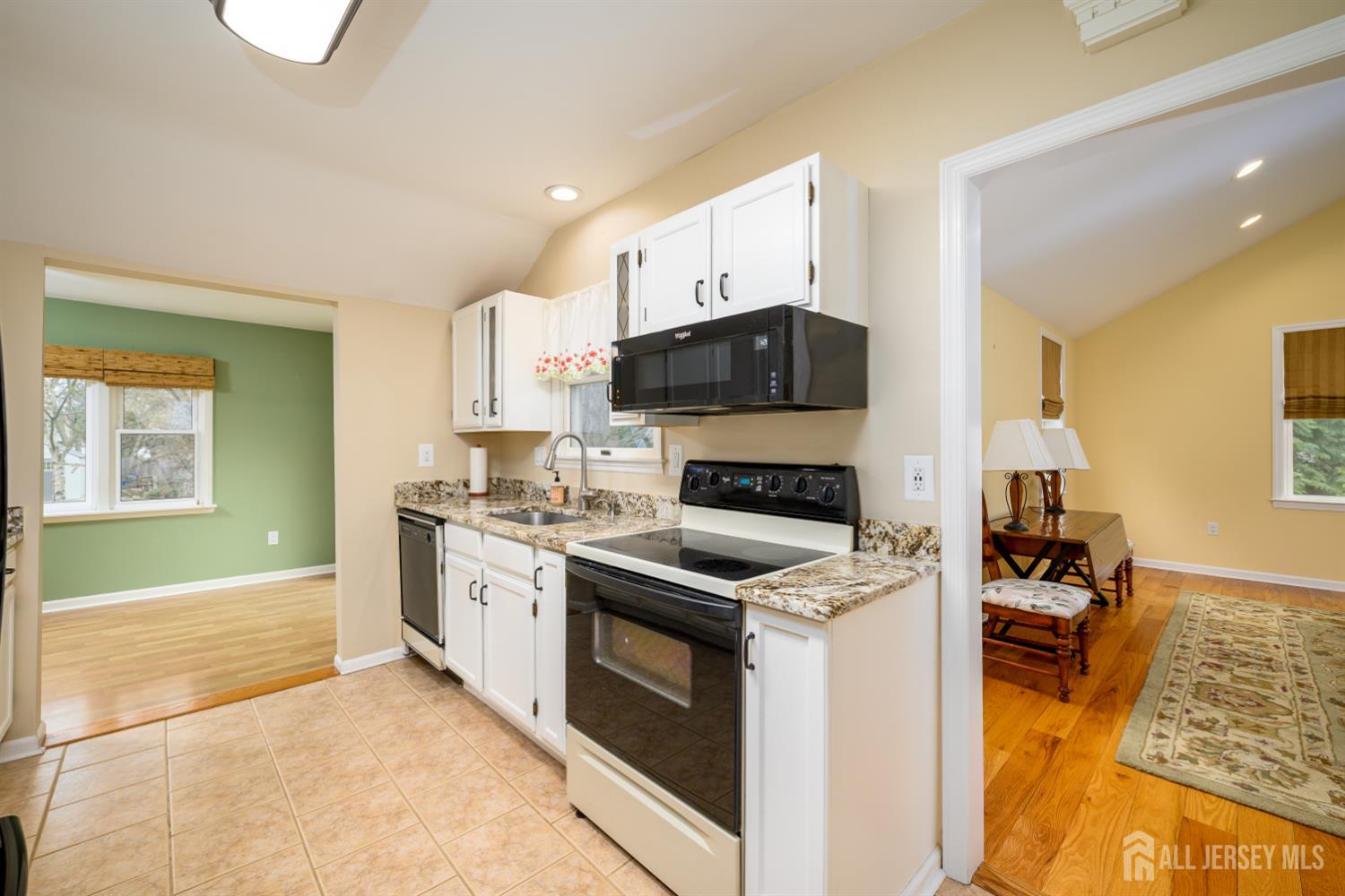 65 Wilson Road, Franklin Twsp, NJ, 08873 image 9
