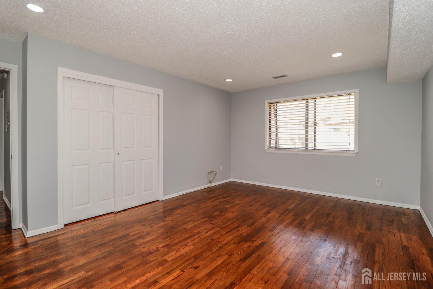 312 Edison Glen Terrace, Edison, NJ, 08837 image 22