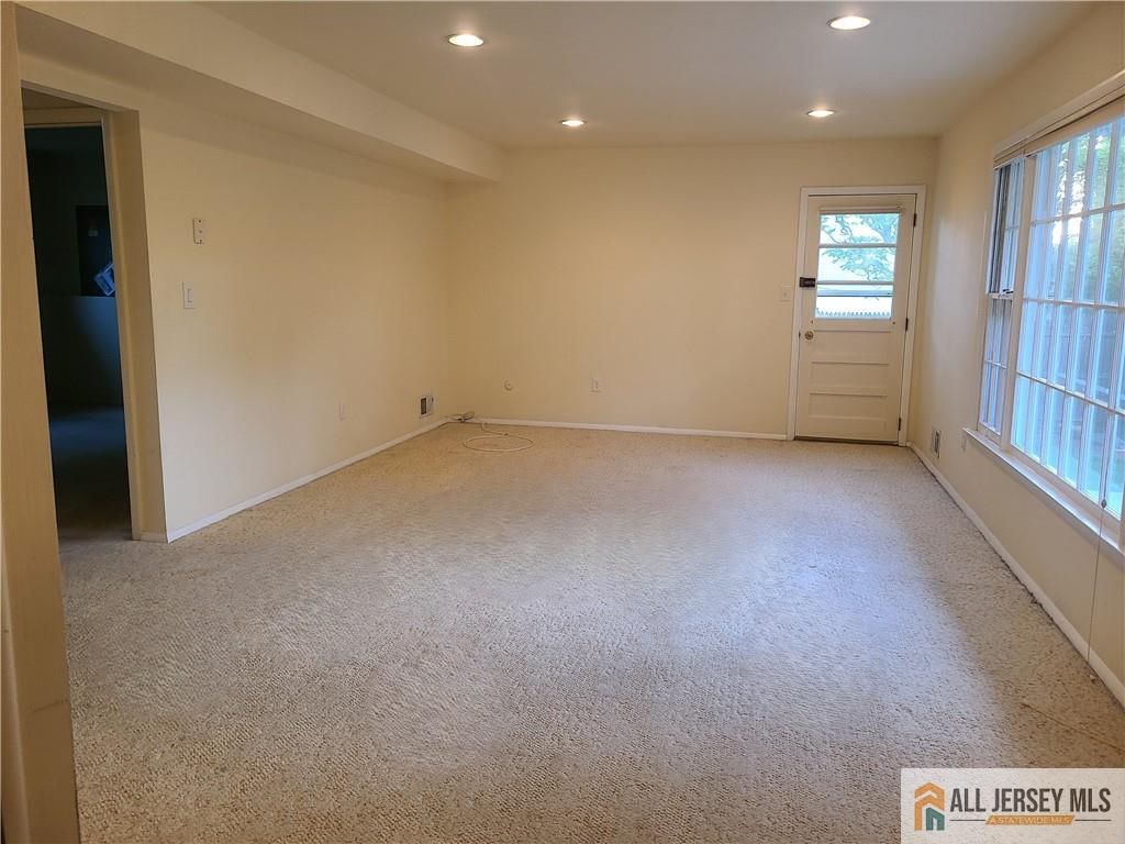 8 Windy Hill Road, Metuchen, NJ, 08840 image 35