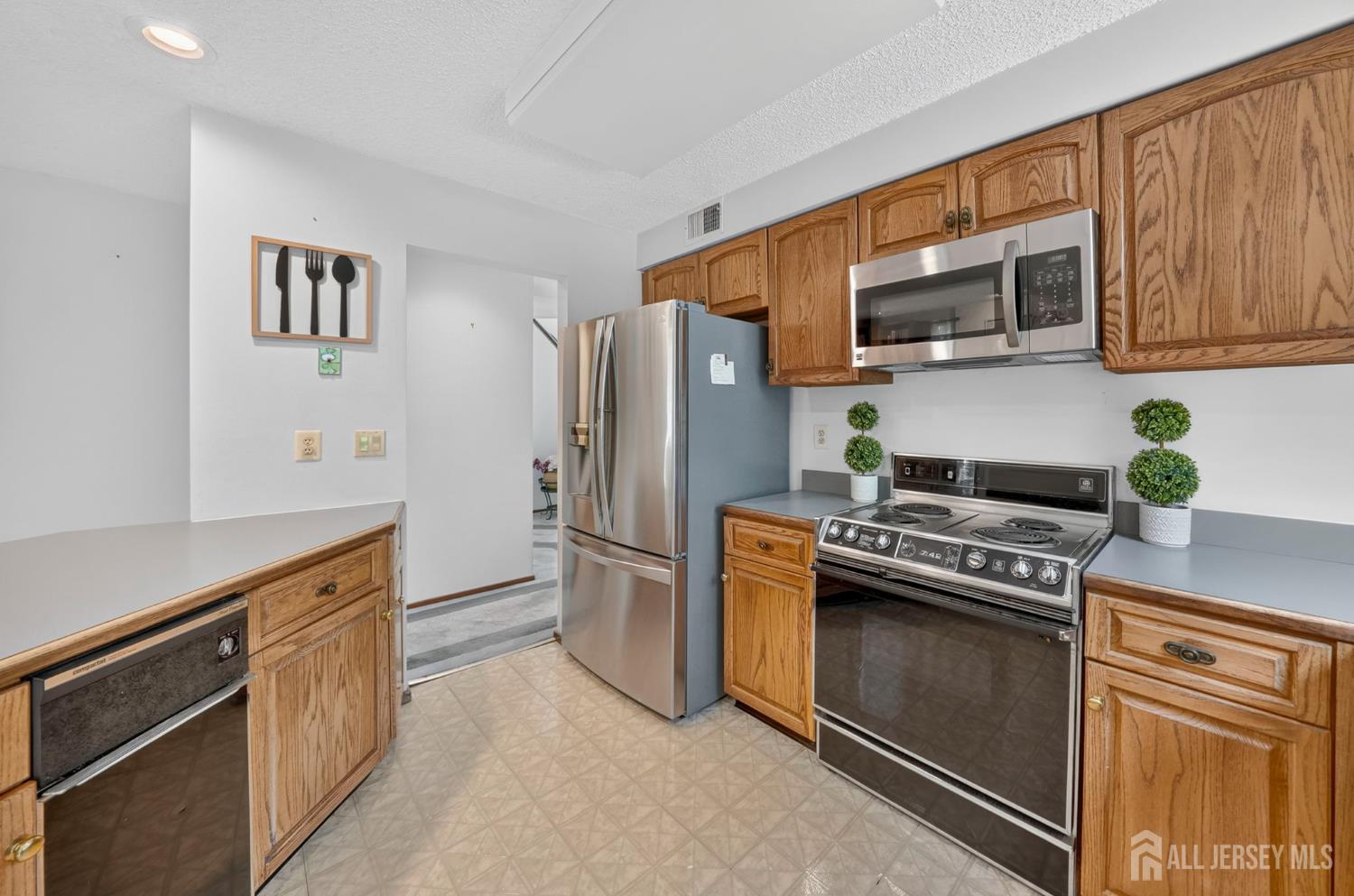 461 Sayre Drive, Plainsboro, NJ, 08540 image 19