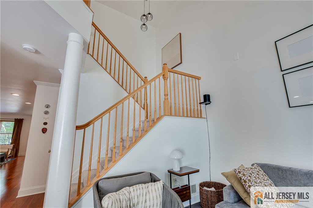 403 Somerset Court, South Brunswick, NJ, 08540 image 19