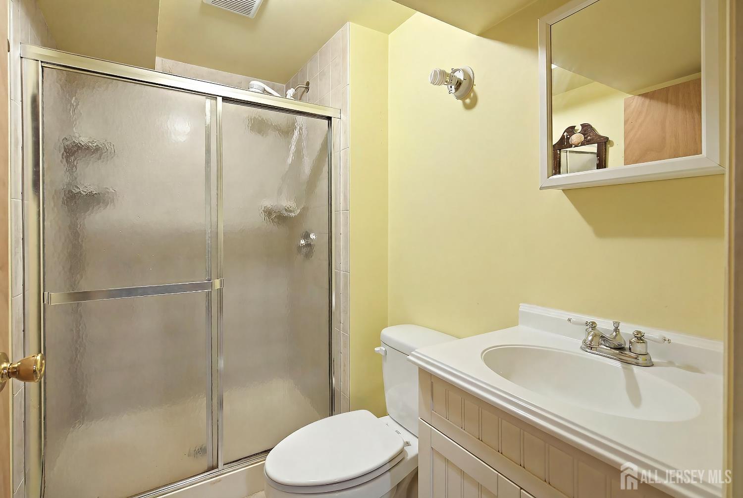 39 McFadden Drive, Monroe, NJ, 08831 image 19