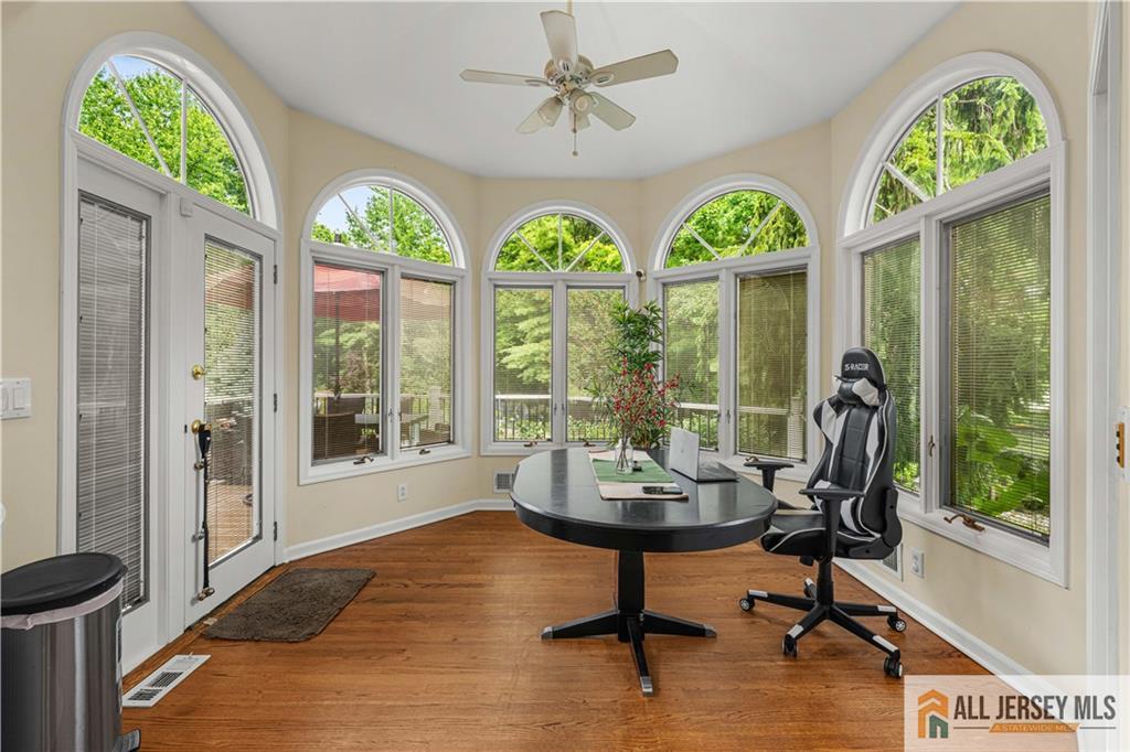 6 Limoli Court, Edison, NJ, 08820 image 18