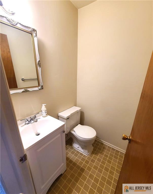 8 Windy Hill Road, Metuchen, NJ, 08840 image 37