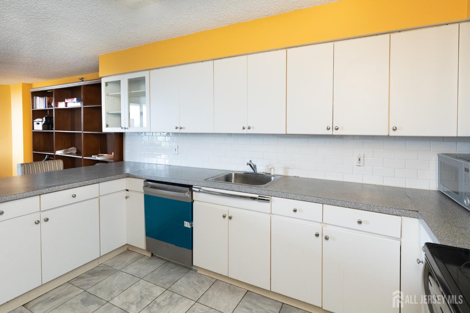 30 S Adelaide Avenue 5M, Highland Park, NJ, 08904 image 12
