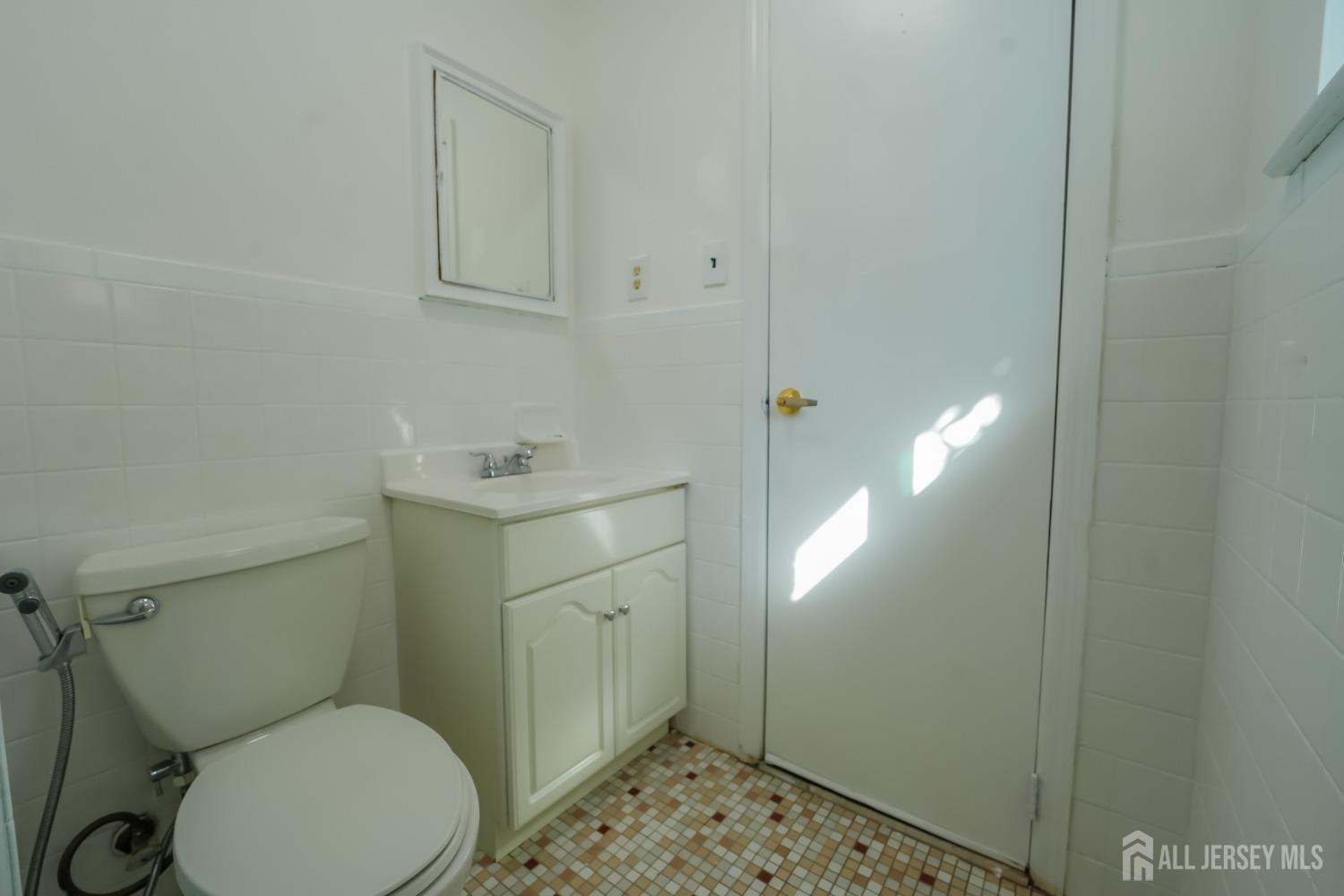 1308 Merrywood Drive, Edison, NJ, 08817 image 47