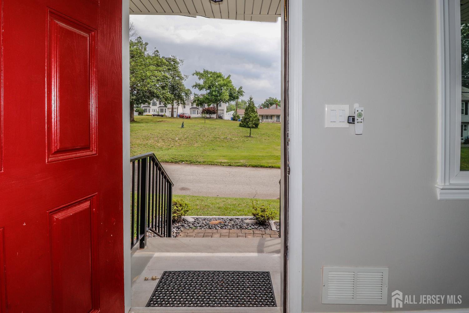 31 Woodview Avenue Image 3
