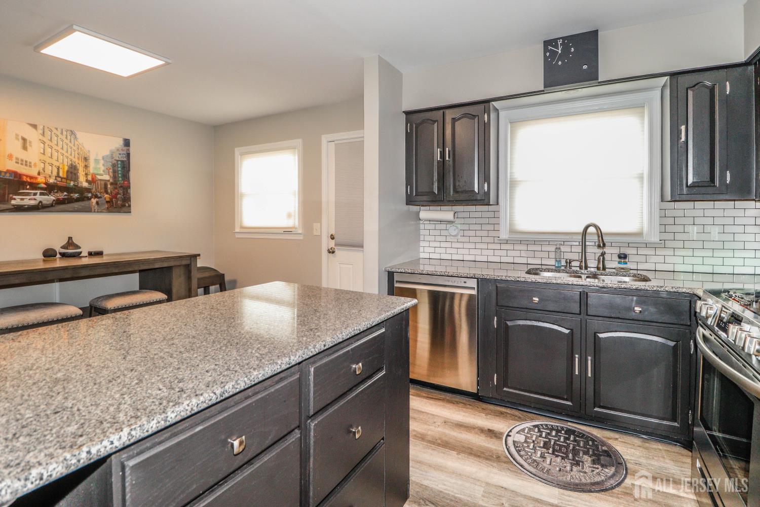 31 Woodview Avenue, Fords, NJ, 08863 image 10