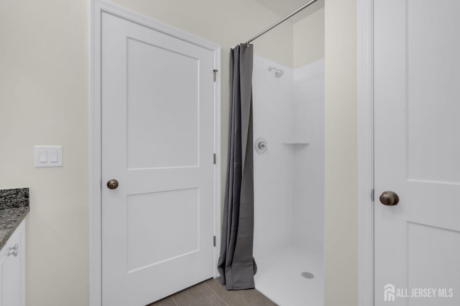 734 Station Road, Dunellen, NJ, 08812 image 19