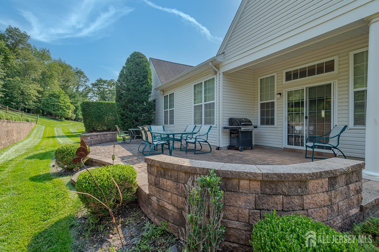 19 Troon Court Image 4