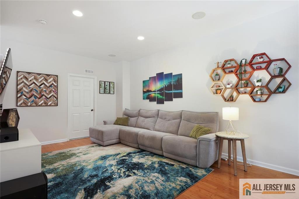 258 Pinelli Drive 258, Piscataway, NJ, 08854 image 12