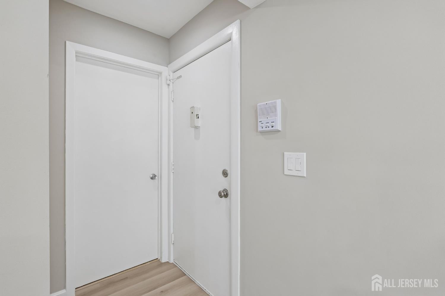 2109 Sayre Drive 2109 Image 2