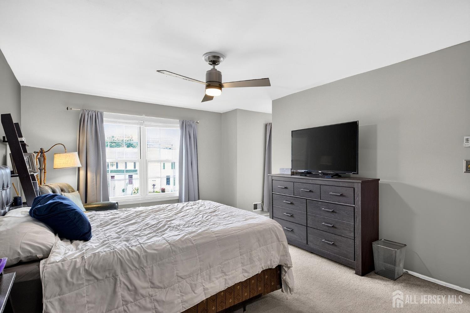 20 Karwatt Court, Sayreville, NJ, 08872 image 24