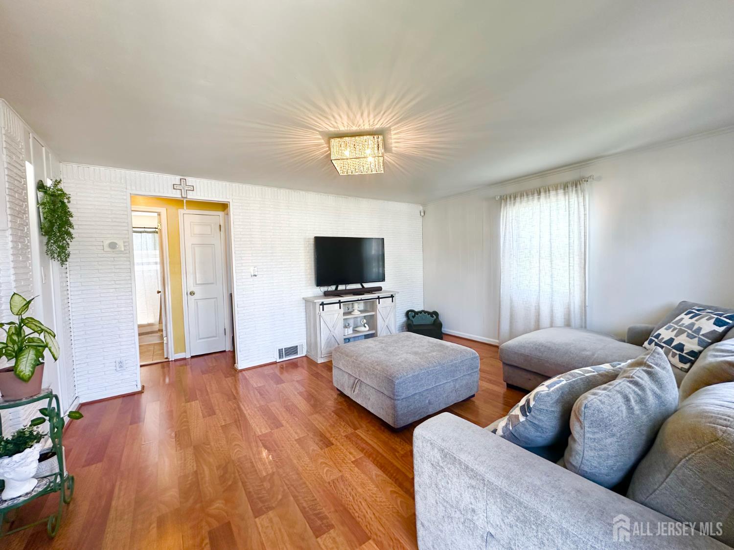 217 Bergen Street, Woodbridge Proper, NJ, 07095 image 8
