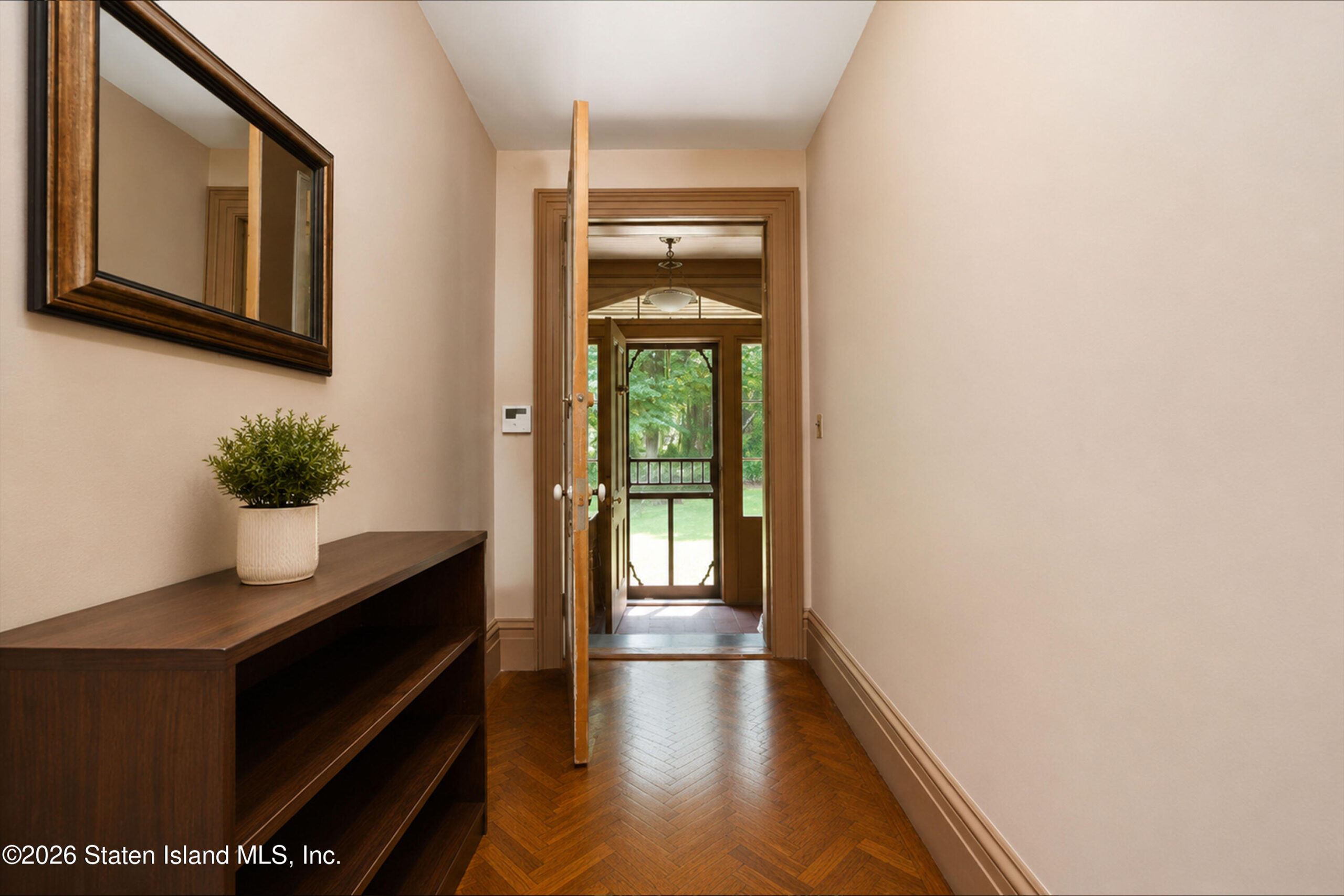 111 Douglas Road, Staten Island, NY, 10304 image 15