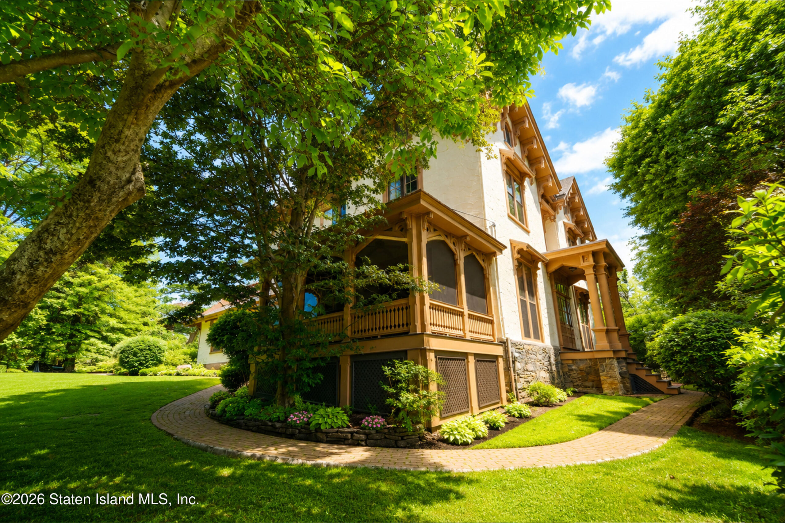 111 Douglas Road, Staten Island, NY, 10304 image 11