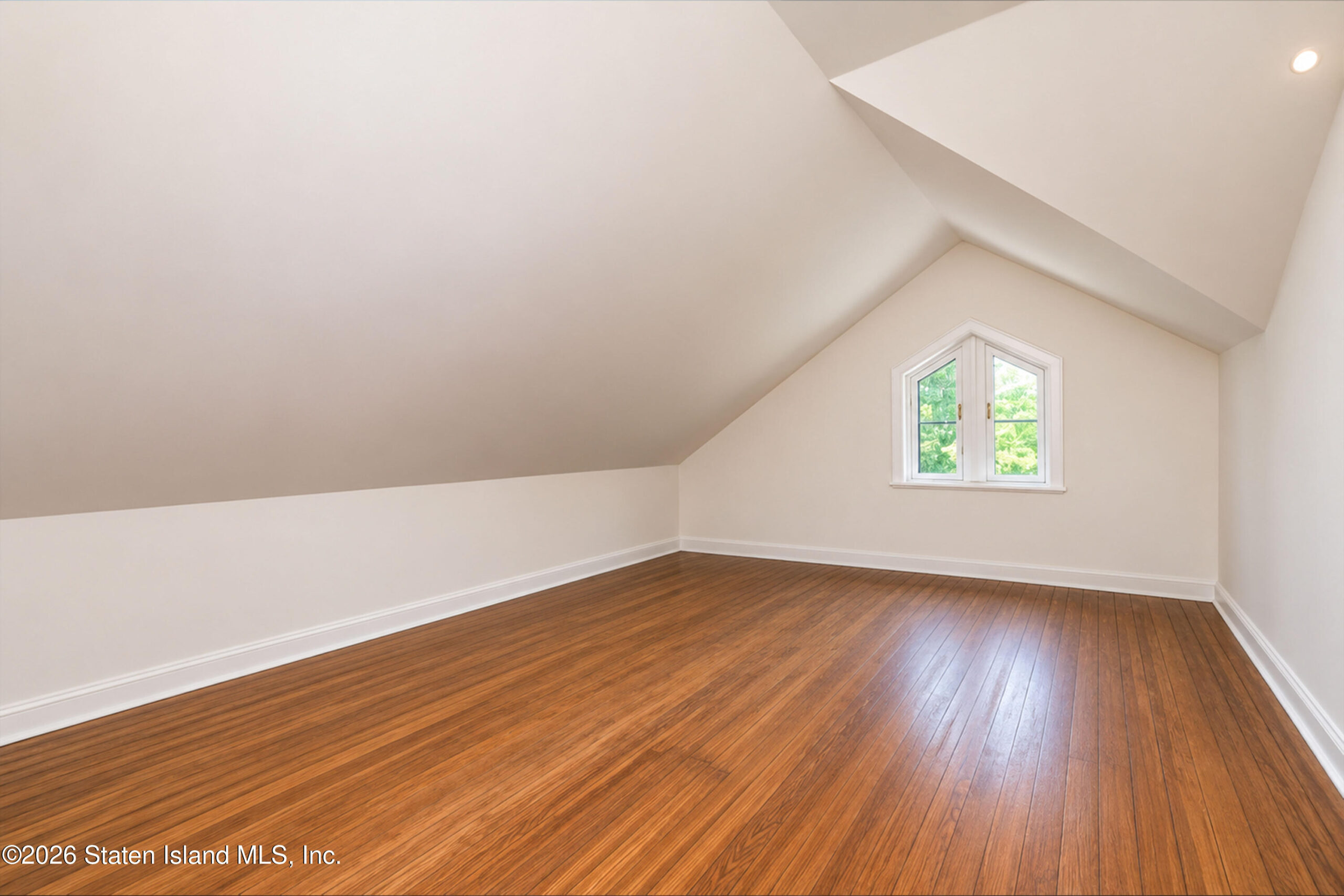111 Douglas Road, Staten Island, NY, 10304 image 55