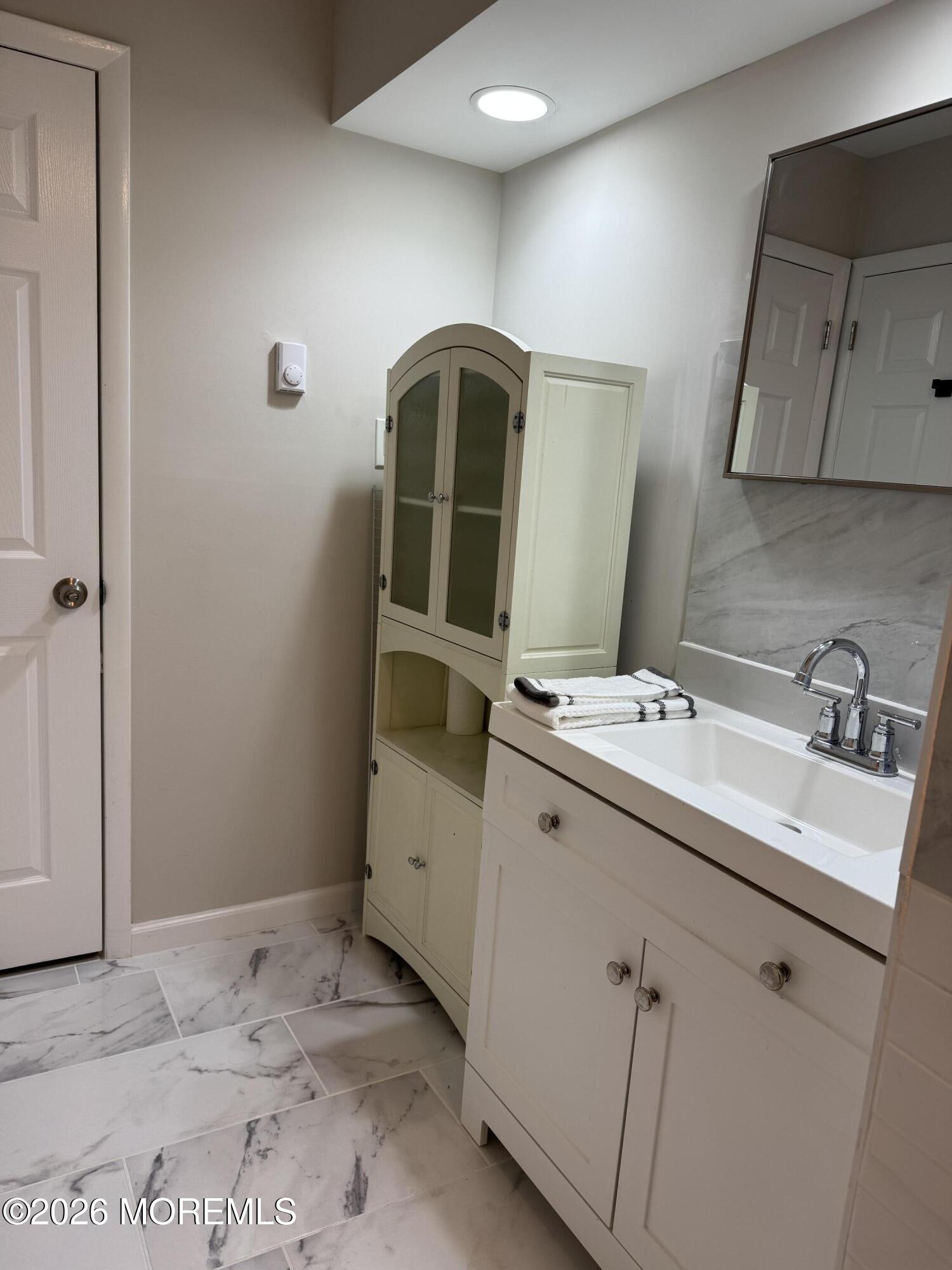 105 W Amberly Drive G, Manalapan, NJ, 07726 image 14