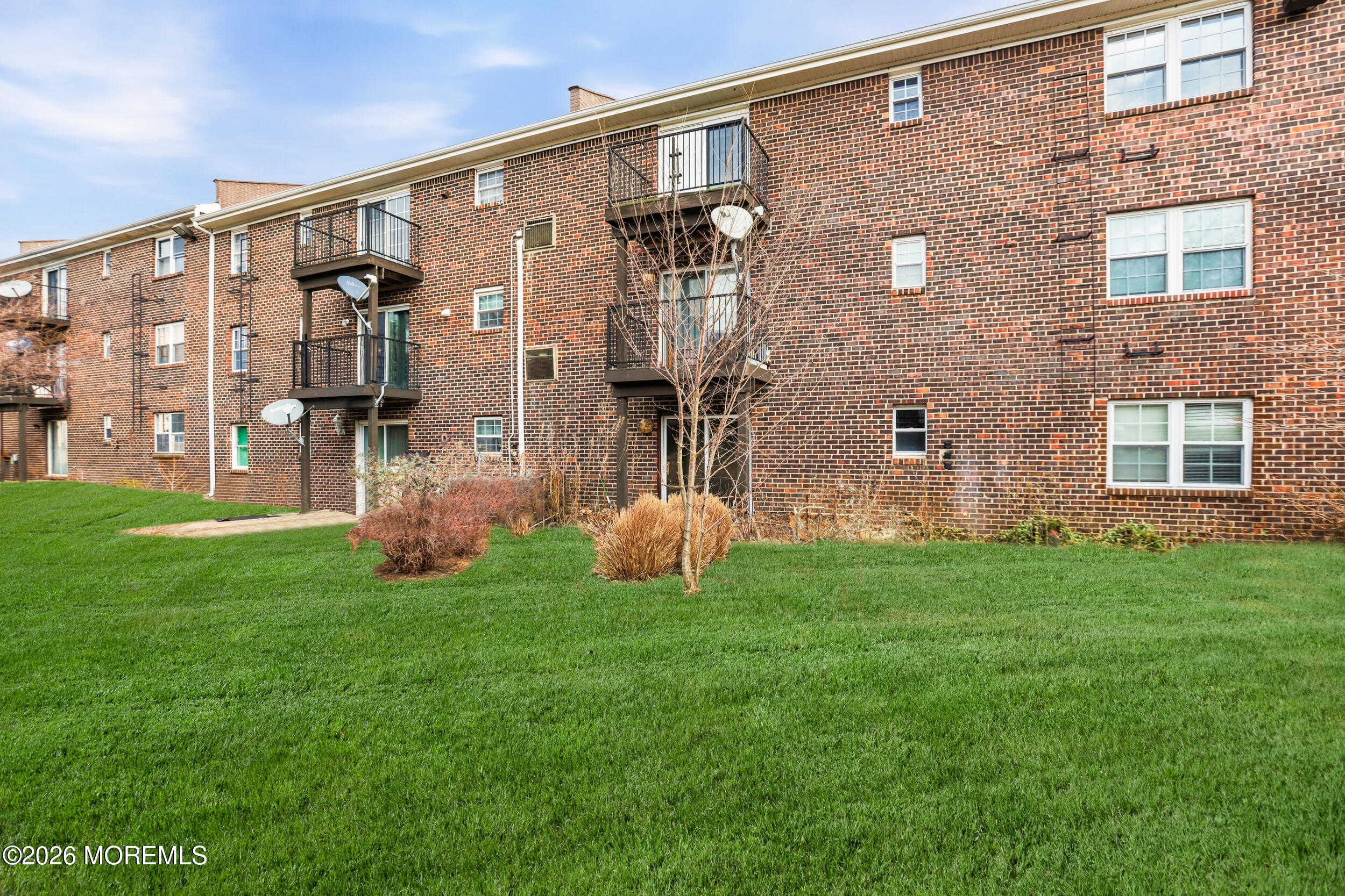 194 Sawmill Road 480 Image 4