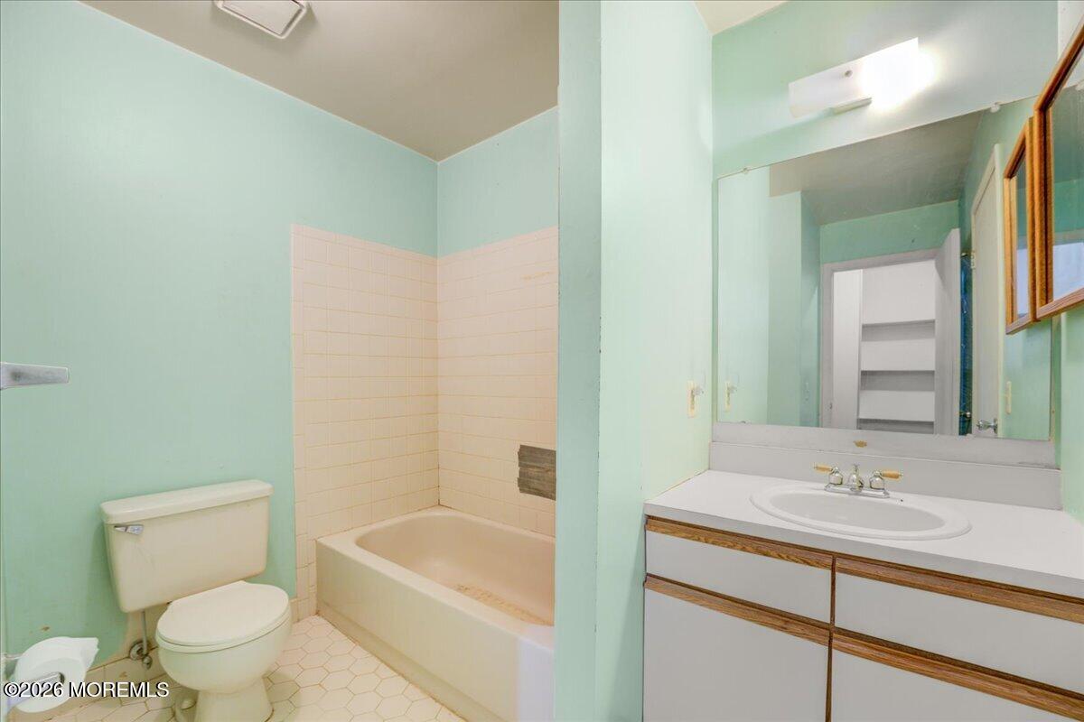 101 Joan Court, Jackson, NJ, 08527 image 14
