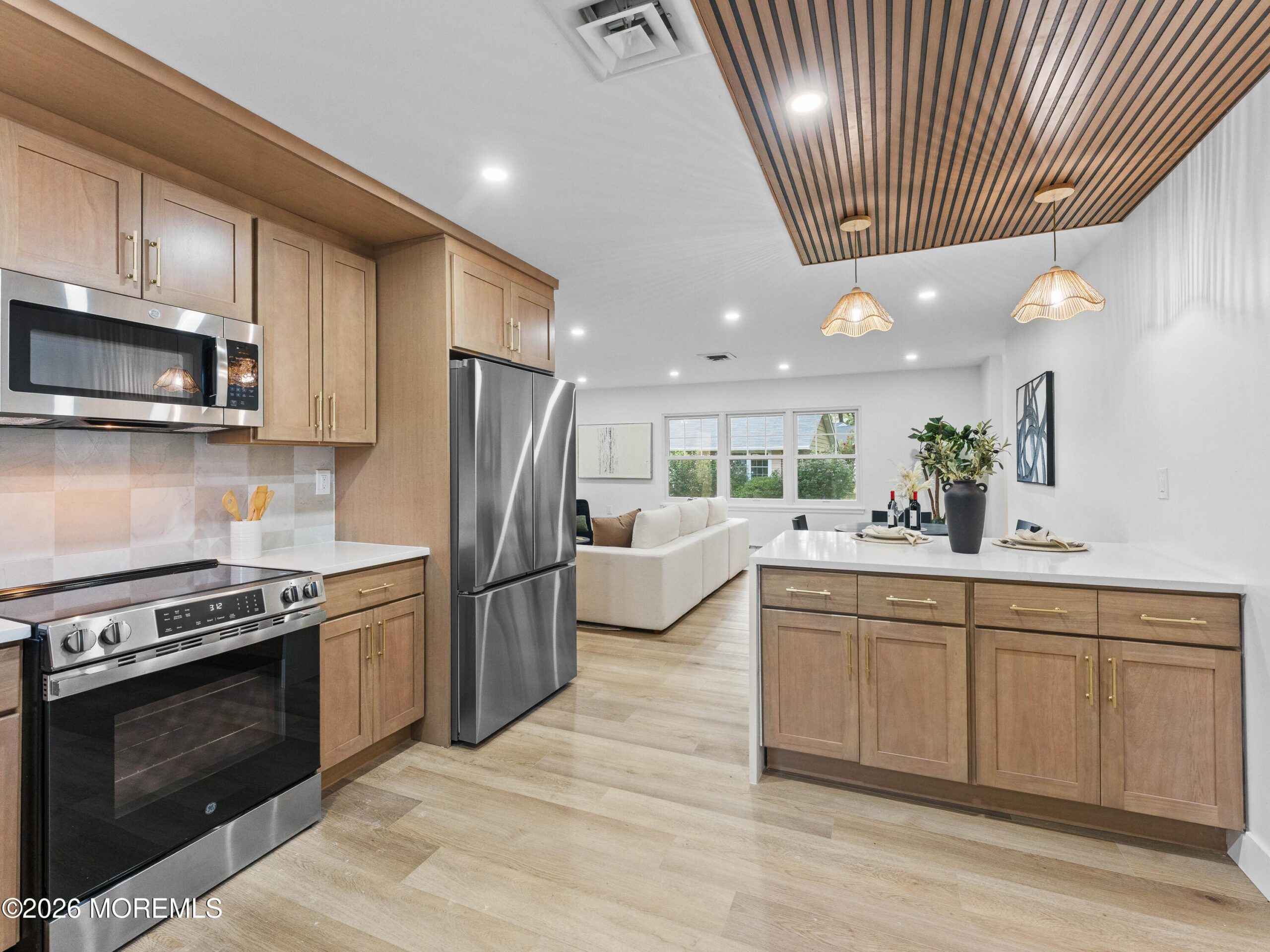 681 New Castle Court B Image 5