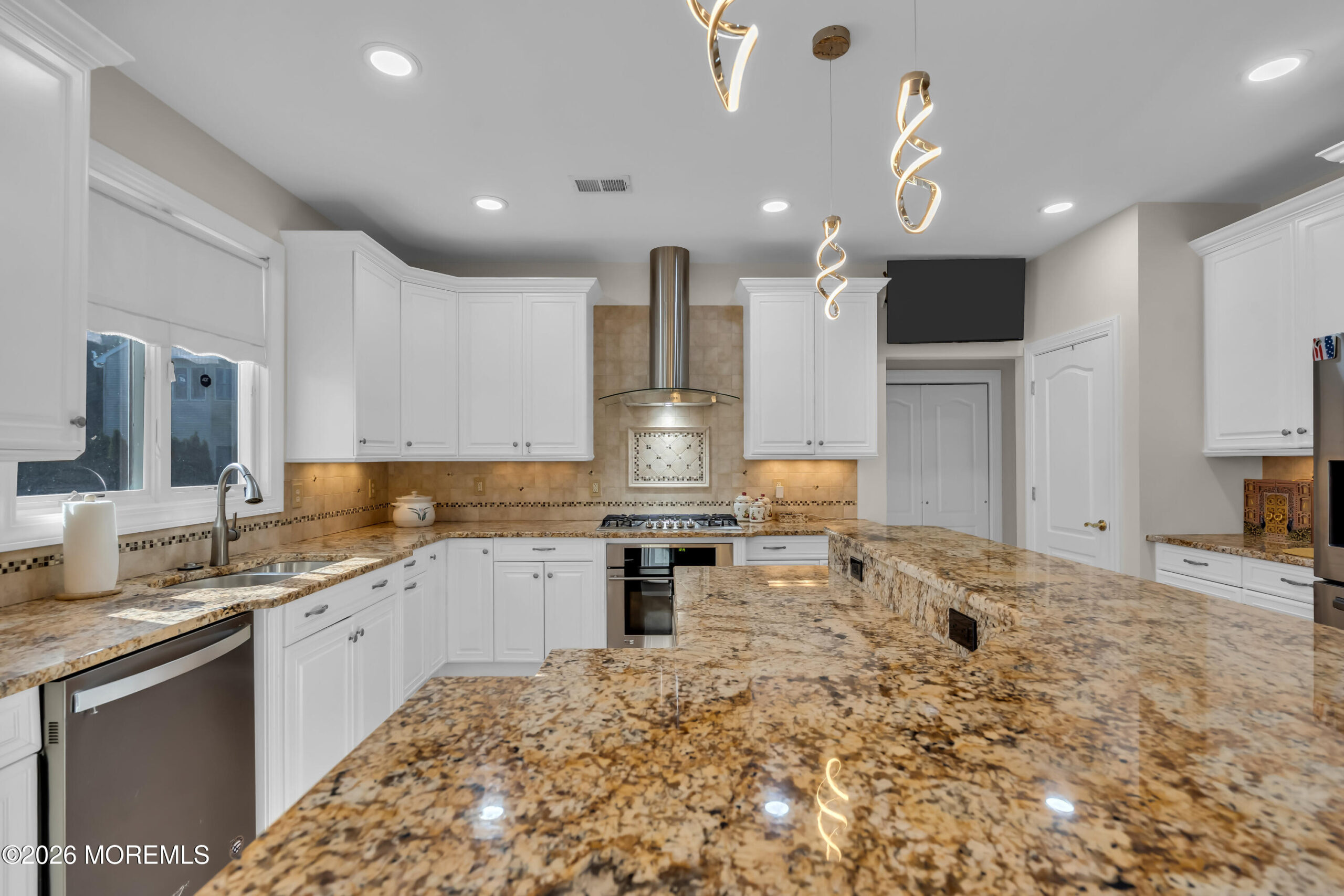 185 Dayna Court, Toms River, NJ, 08753 image 35