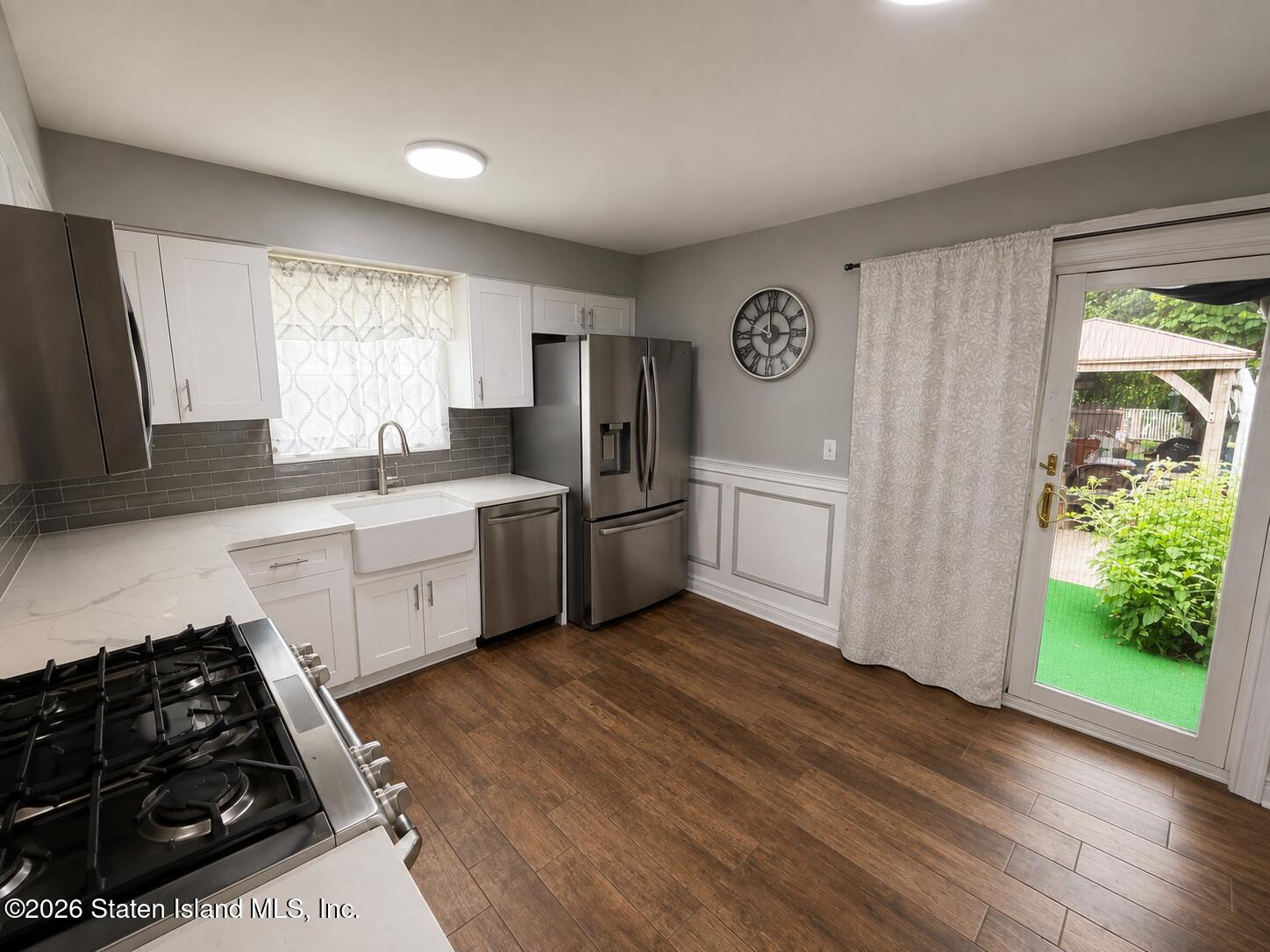 27 Clove Way Image 2