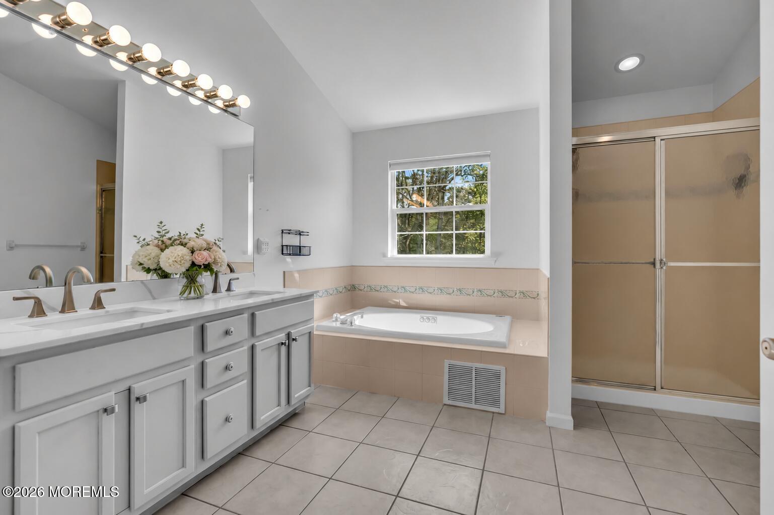 18 Camelot Terrace, Jackson, NJ, 08527 image 31