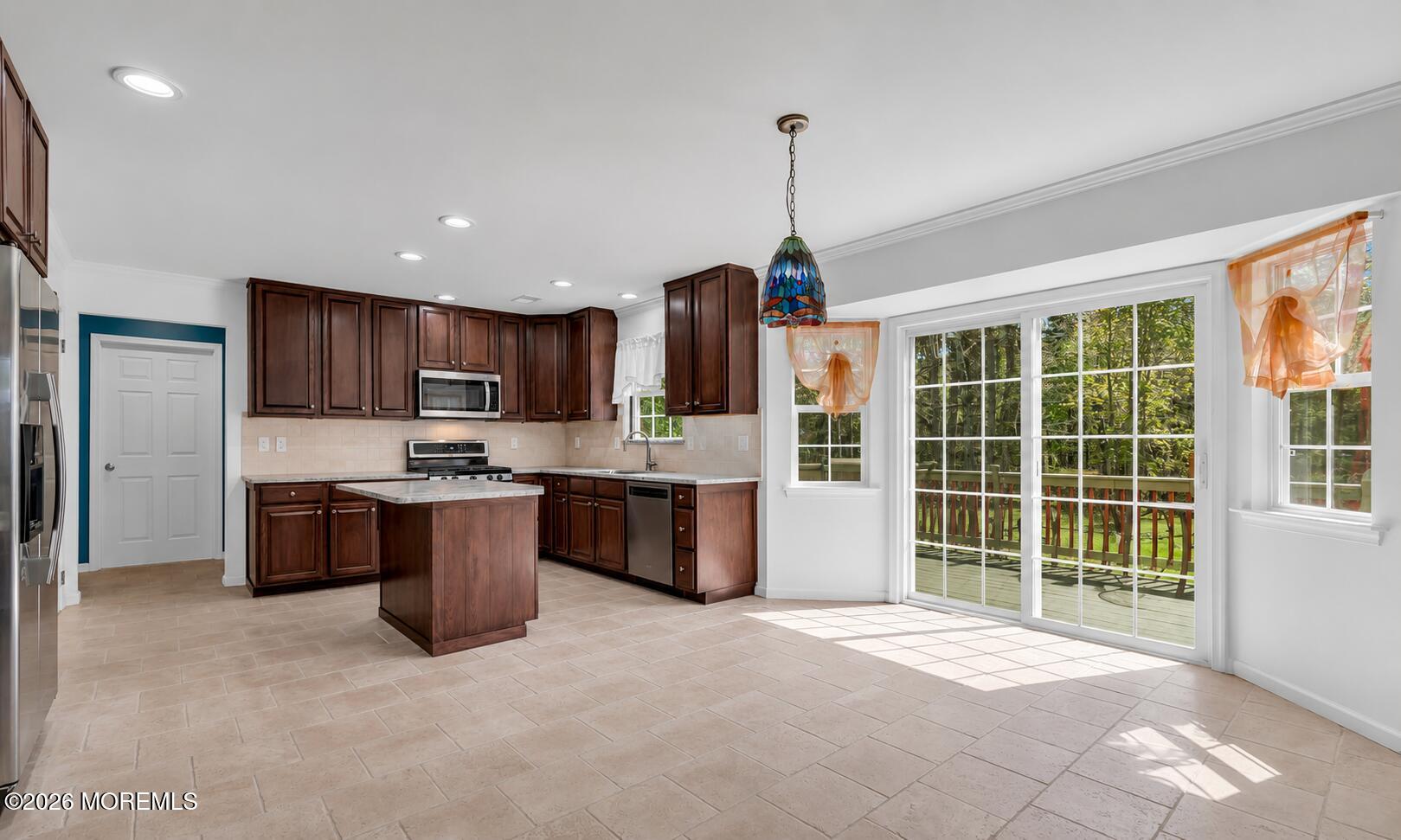 18 Camelot Terrace, Jackson, NJ, 08527 image 13