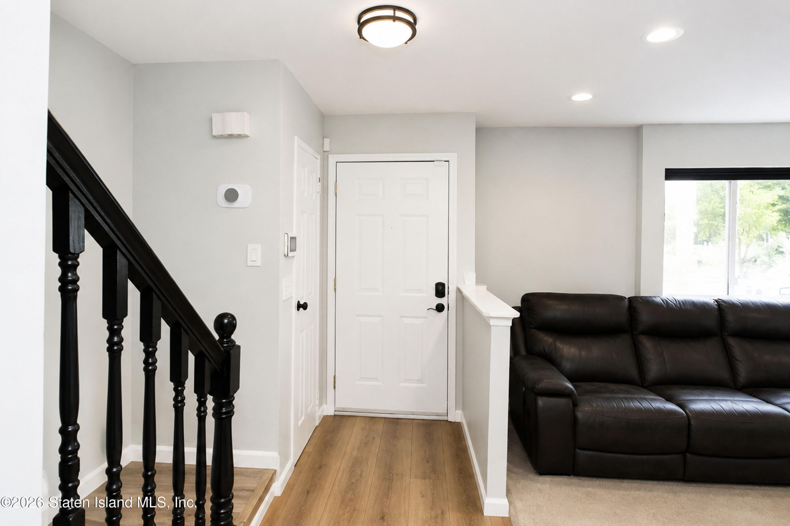 448-1 Caswell Avenue Image 3