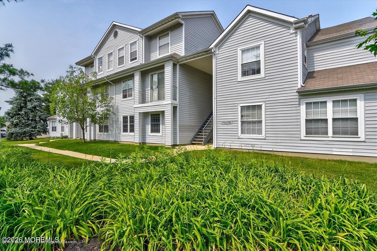 1716 Waters Edge Drive 1716 Image 3