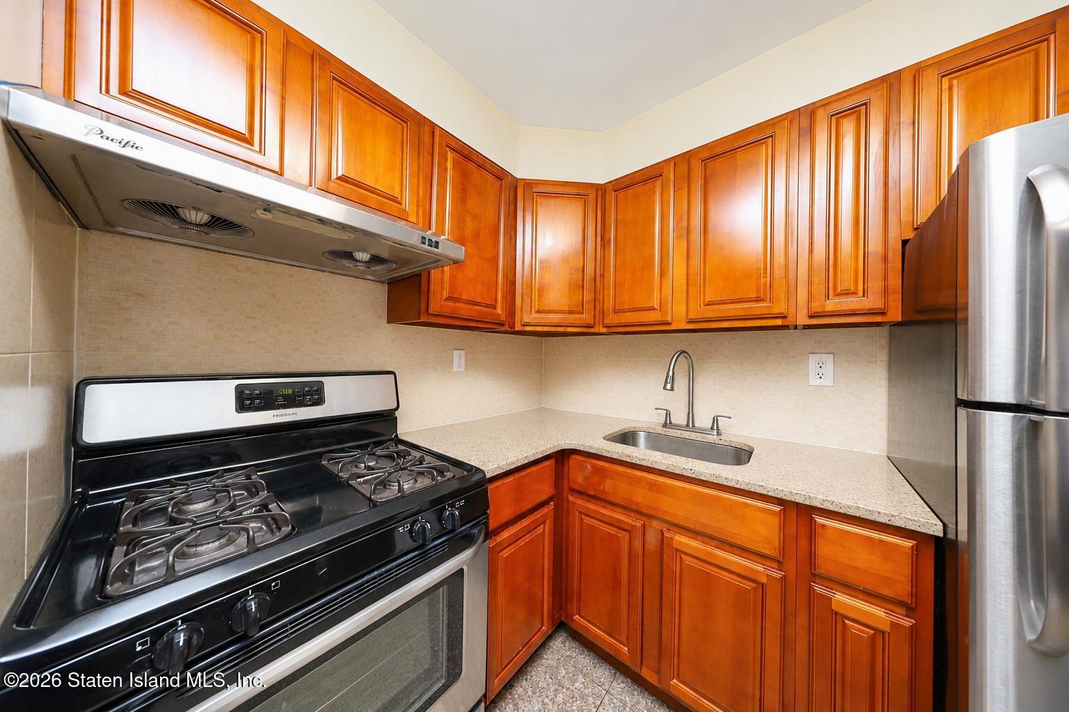 824 49th Street 4a, Brooklyn, NY, 11220 image 11