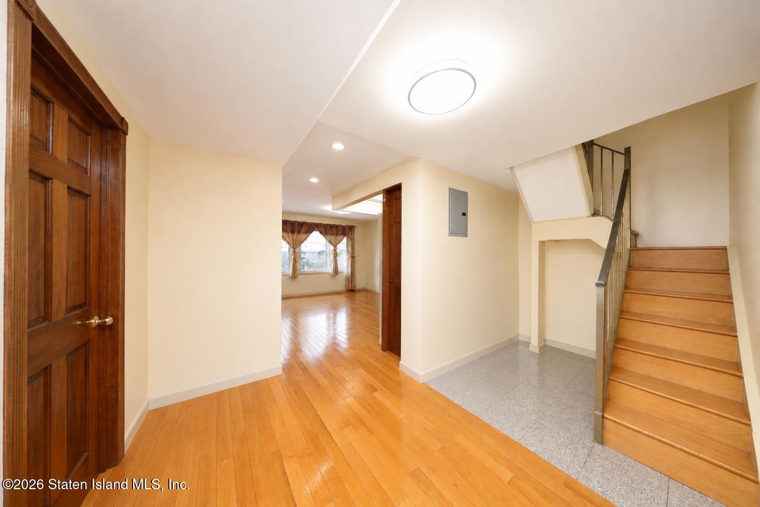 824 49th Street 4a Image 5