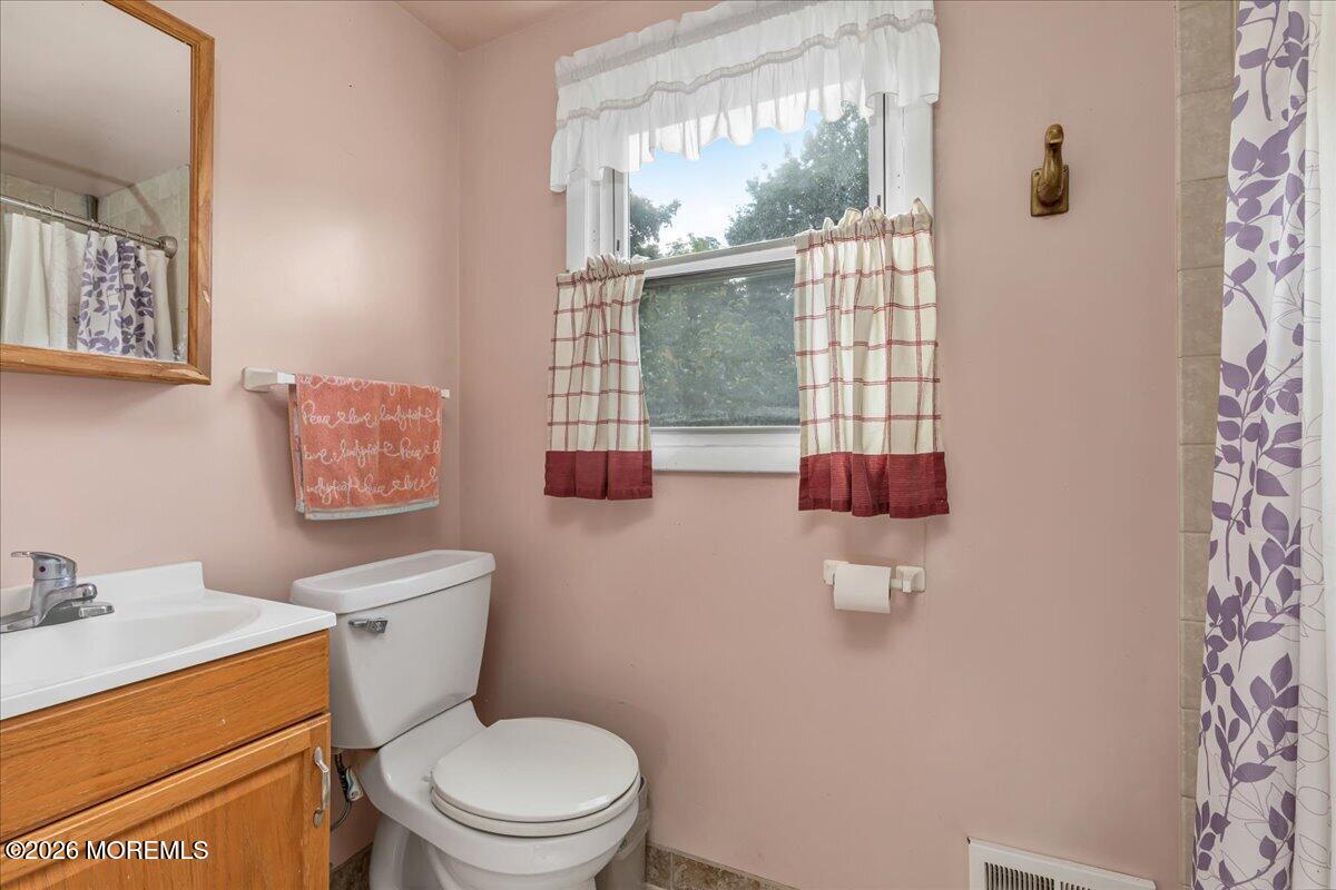 2 Michael Lane, Freehold, NJ, 07728 image 14