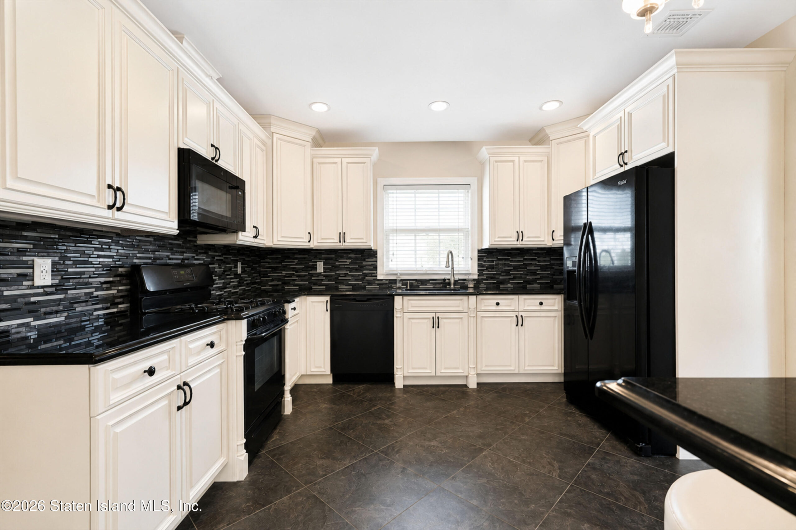 80 Reid Avenue, Staten Island, NY, 10305 image 12
