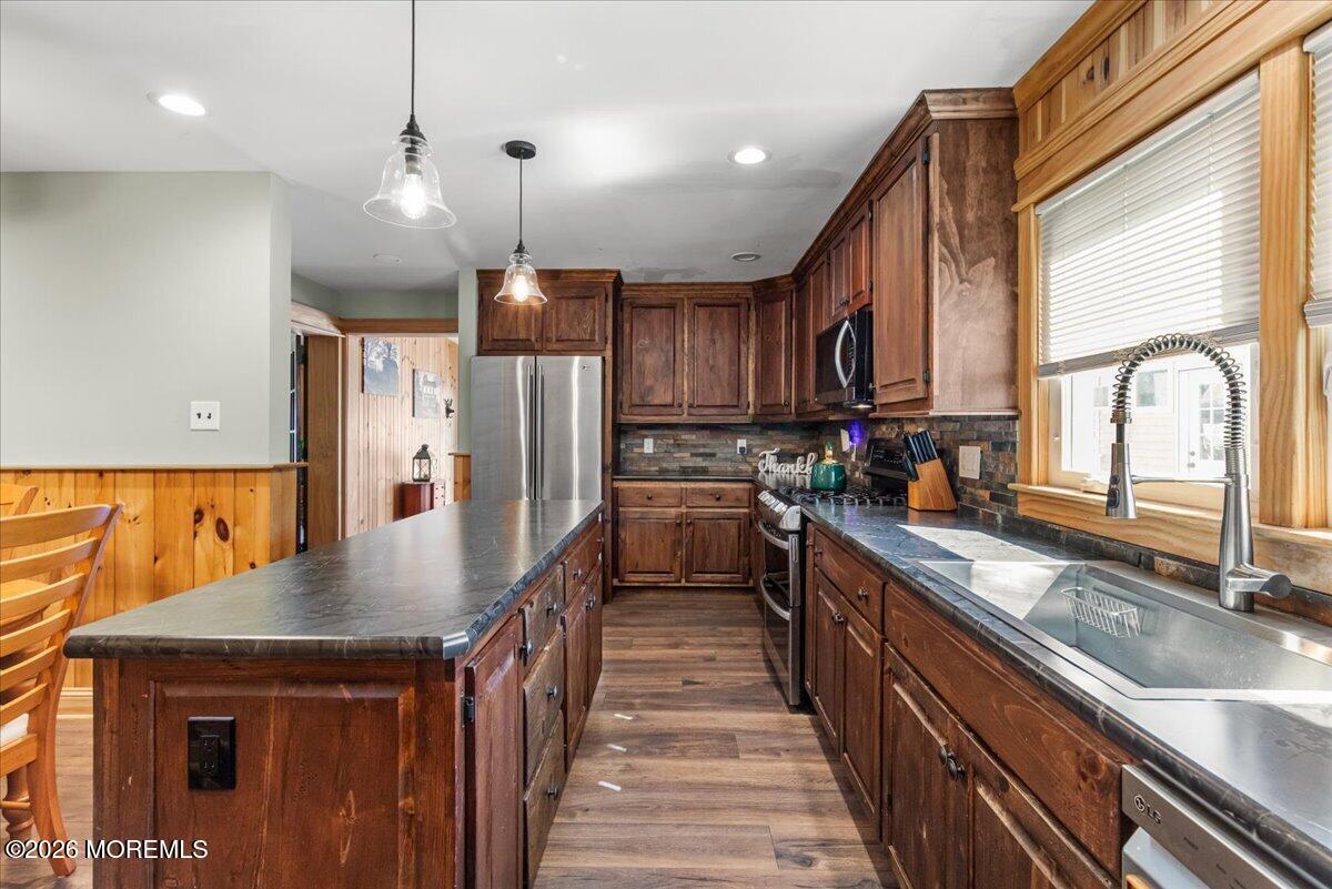 1 Haven Street, Port Monmouth, NJ, 07758 image 20