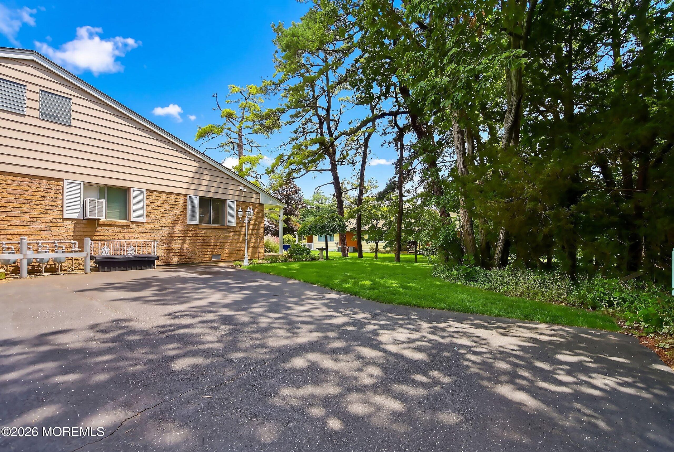 5 Sparrow Street D Image 1