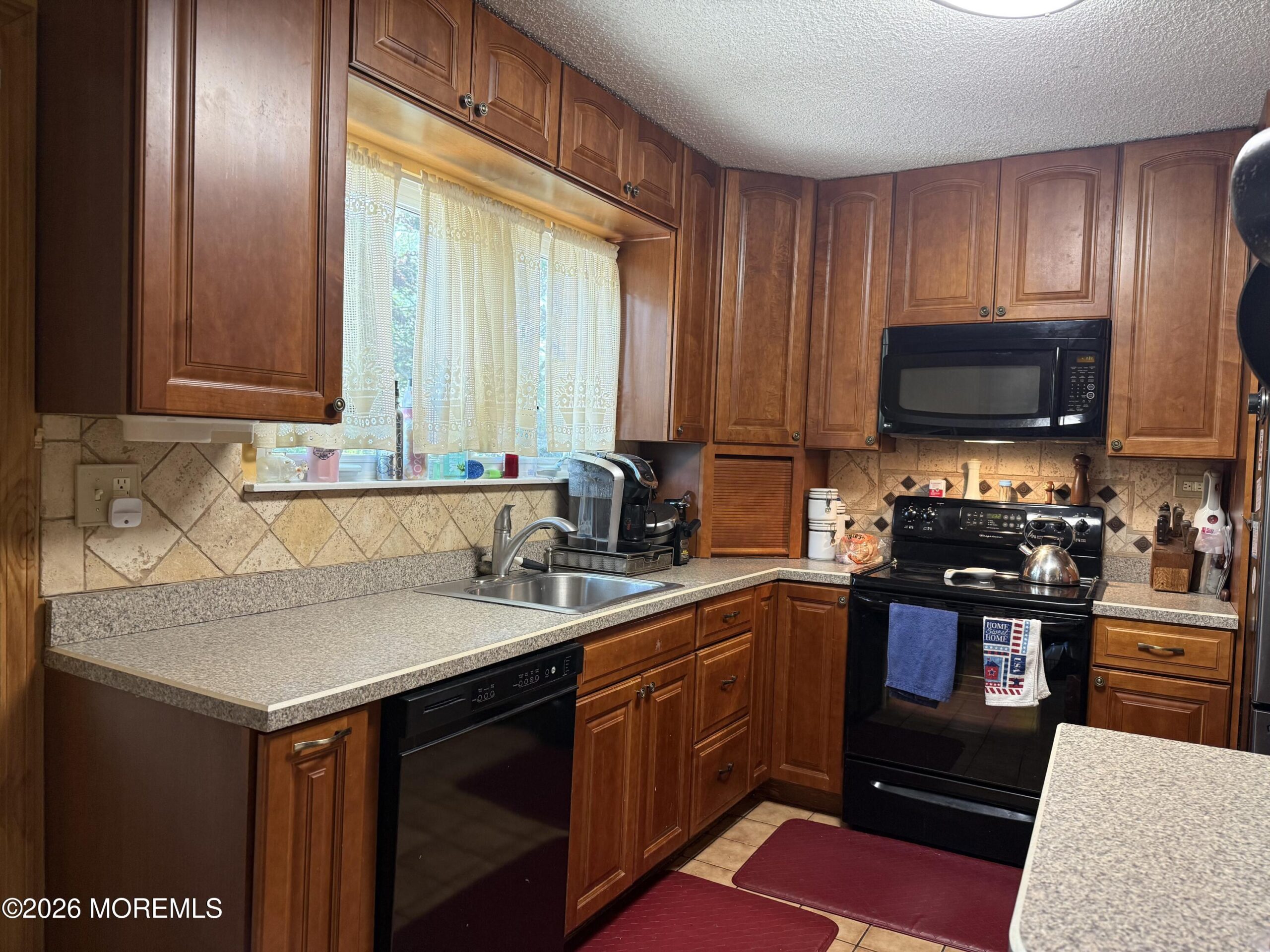 35 Schooner Avenue Image 4