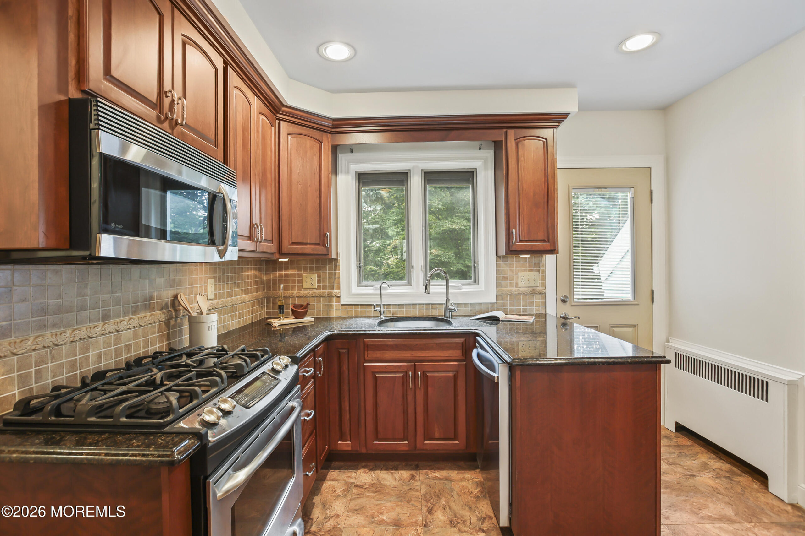 80 Chestnut Street, Milltown, NJ, 08850 image 13