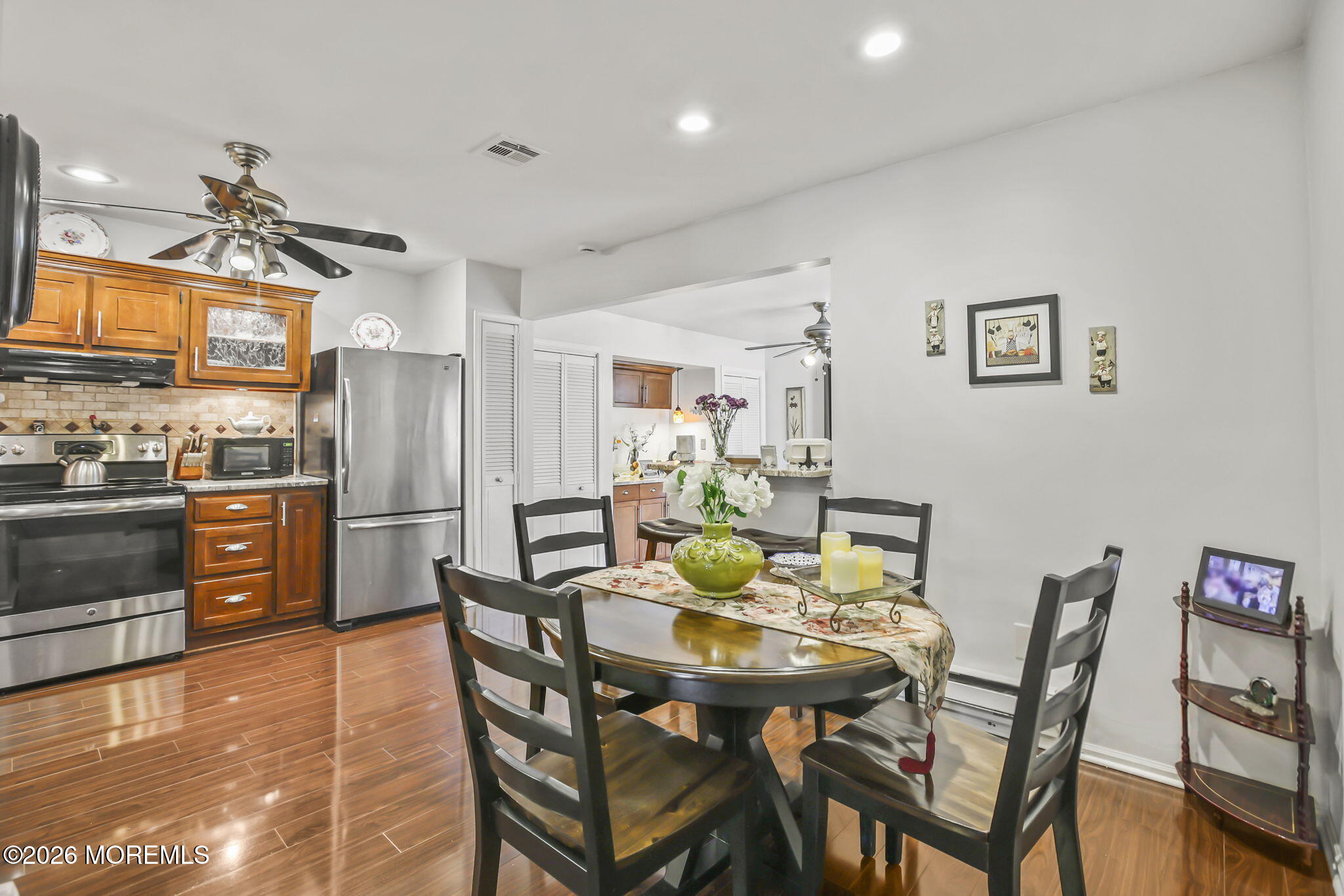 29 Plaza De Las Flores F, Freehold, NJ, 07728 image 9