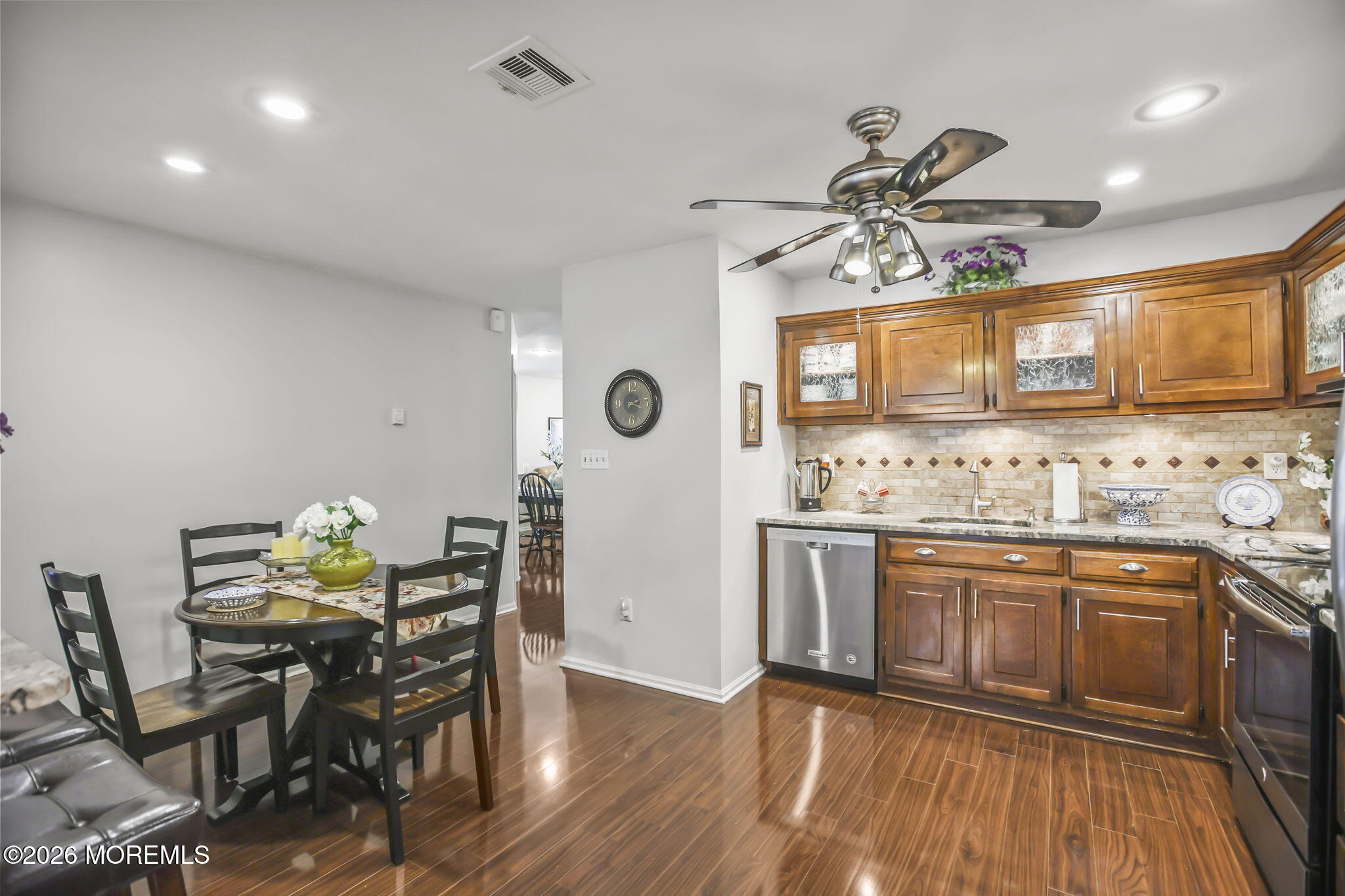 29 Plaza De Las Flores F, Freehold, NJ, 07728 image 10