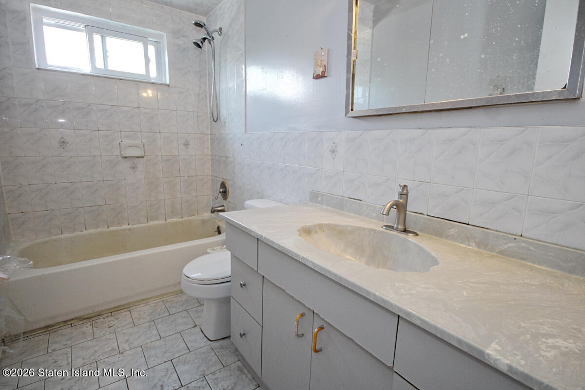 5 Abbey Road, Staten Island, NY, 10308 image 17