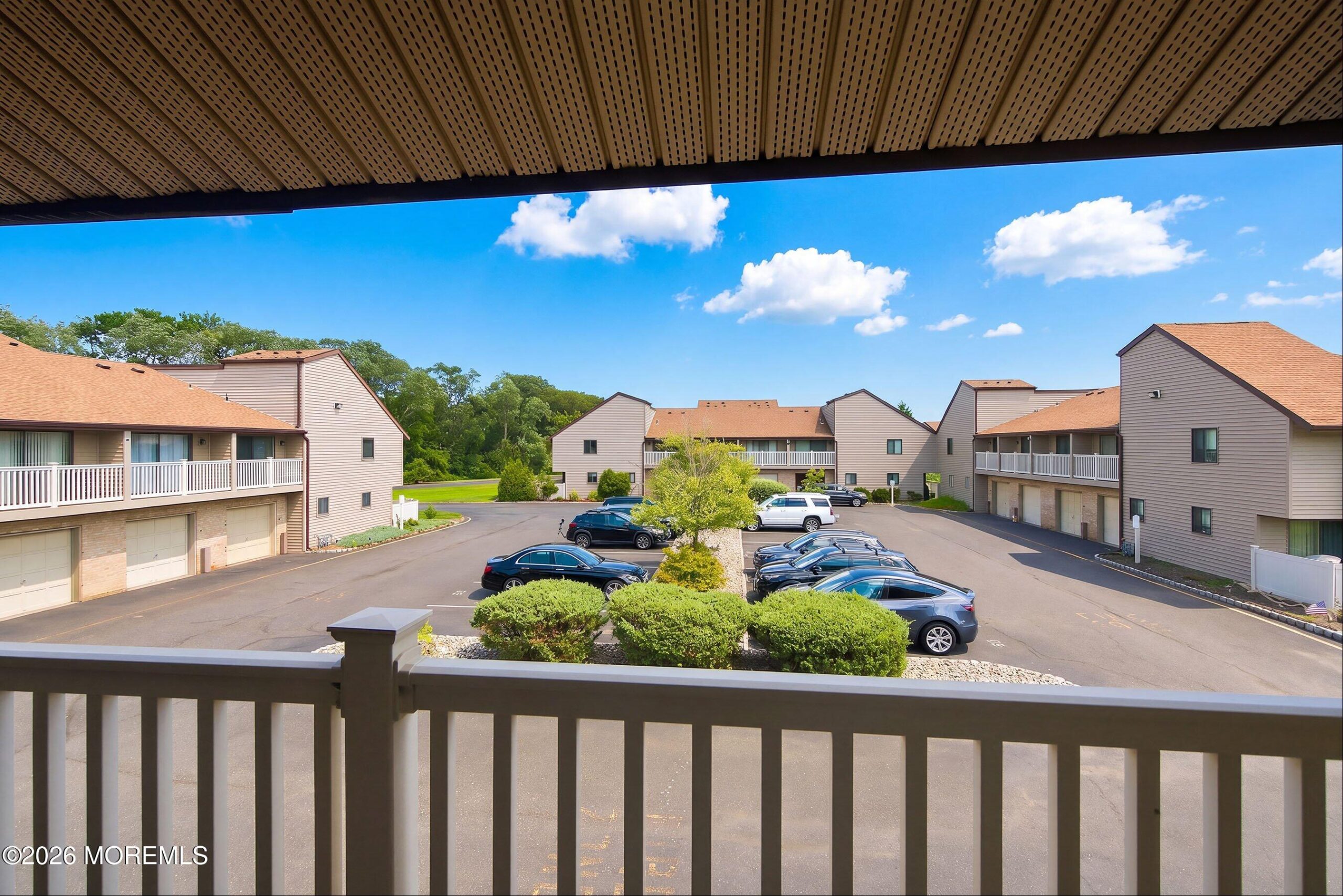 90 Cotswold Circle 310, Ocean Twp, NJ, 07712 image 21