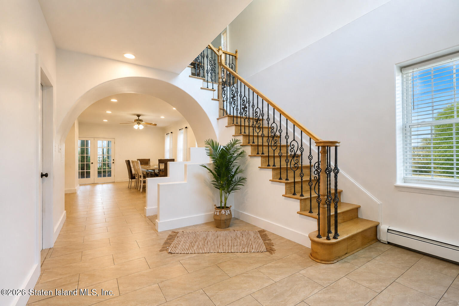 17 Russell Street Image 3