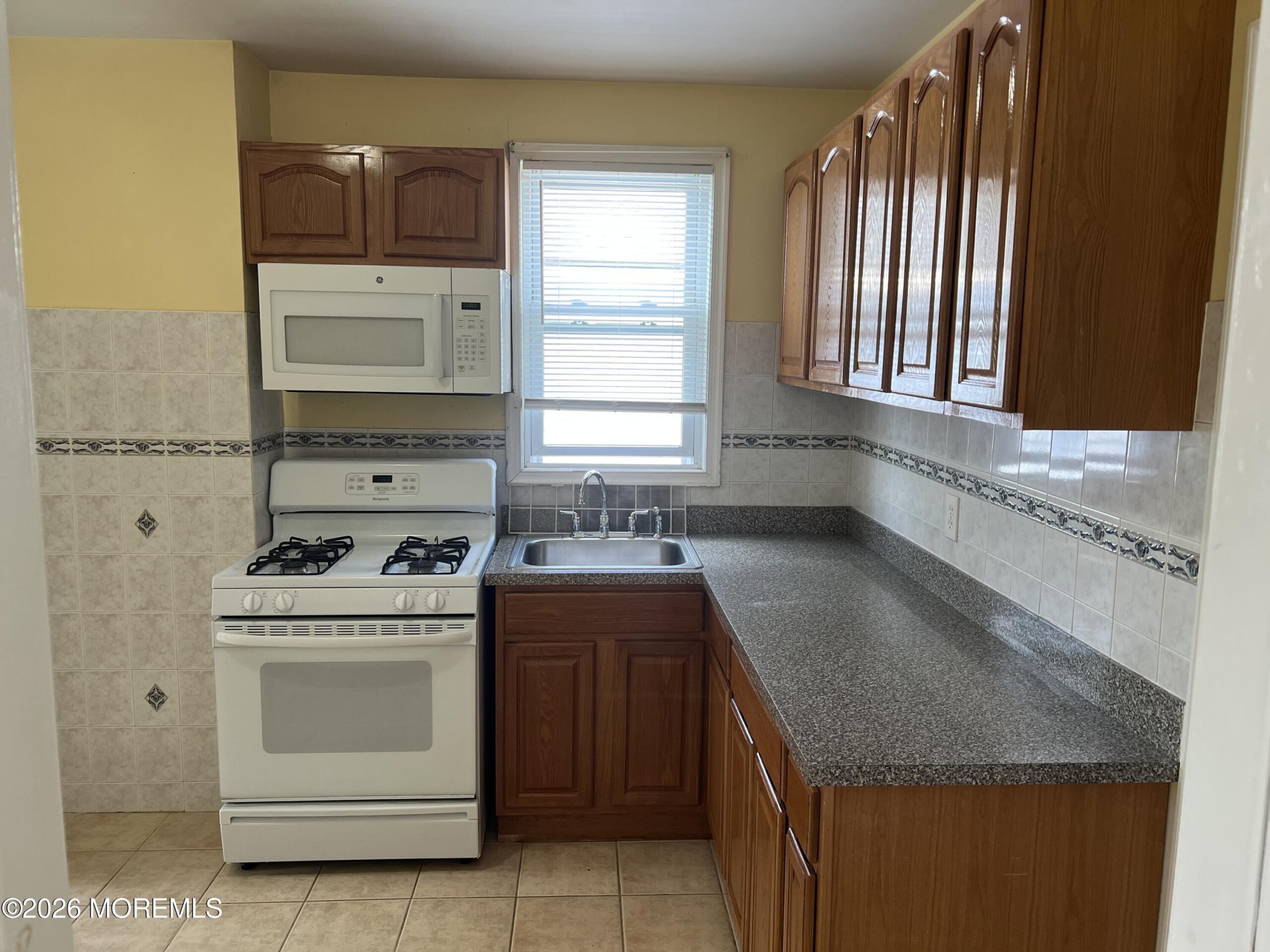 44 High Street, New Brunswick, NJ, 08901 image 17