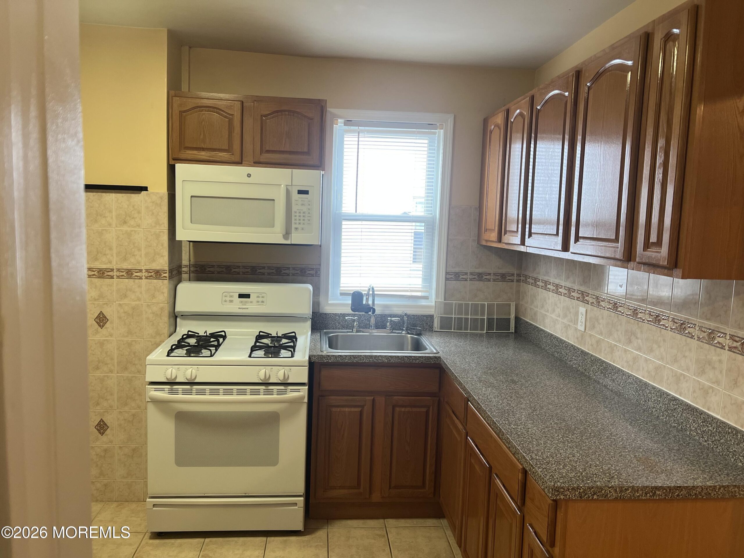 44 High Street, New Brunswick, NJ, 08901 image 33