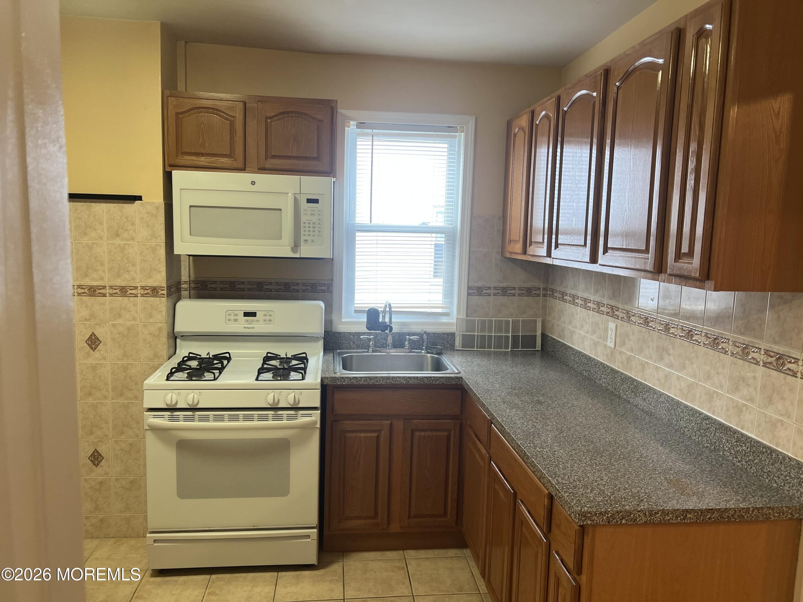 44 High Street, New Brunswick, NJ, 08901 image 34