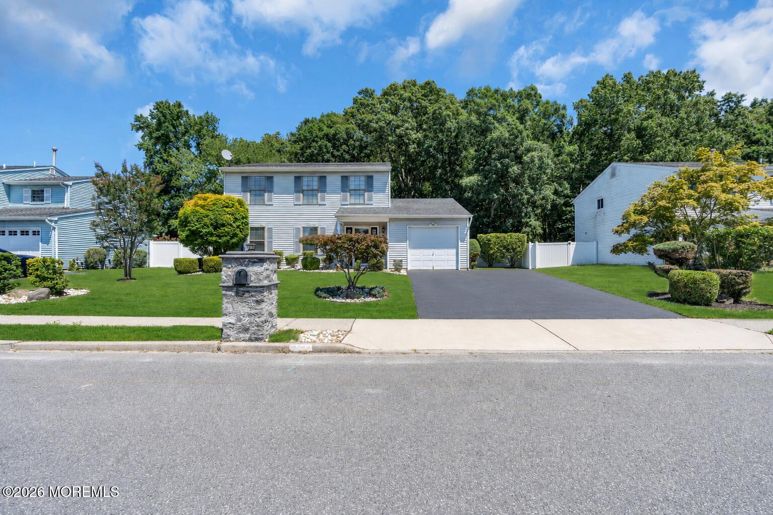 8 Honeysuckle Way, Howell, NJ, 07731 image 41