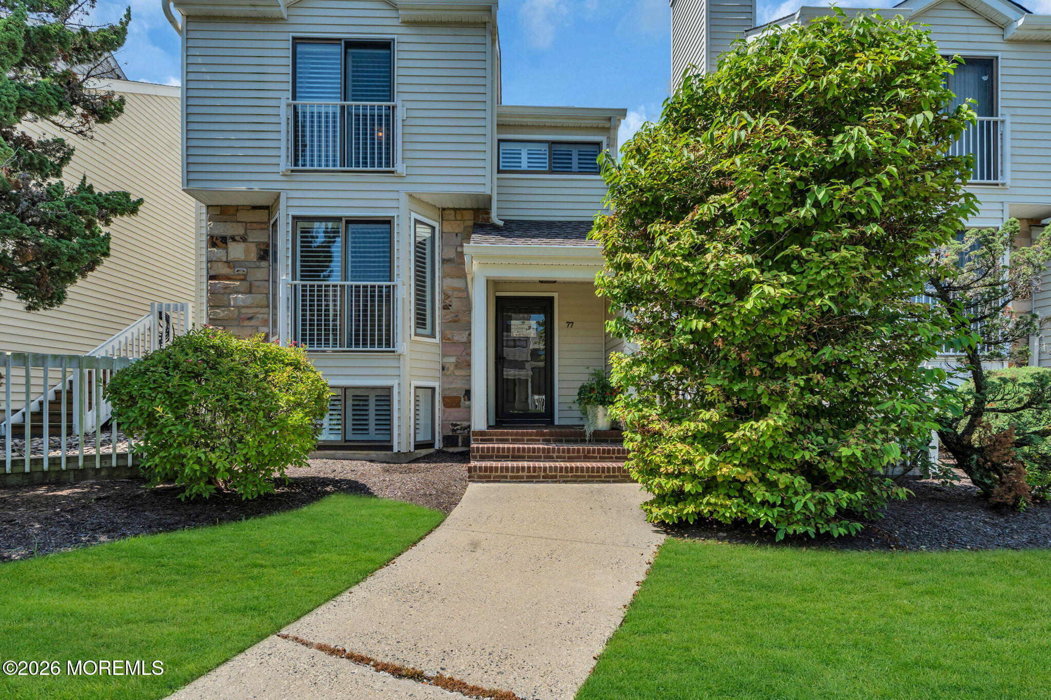 580 Patten Avenue 77 Image 2
