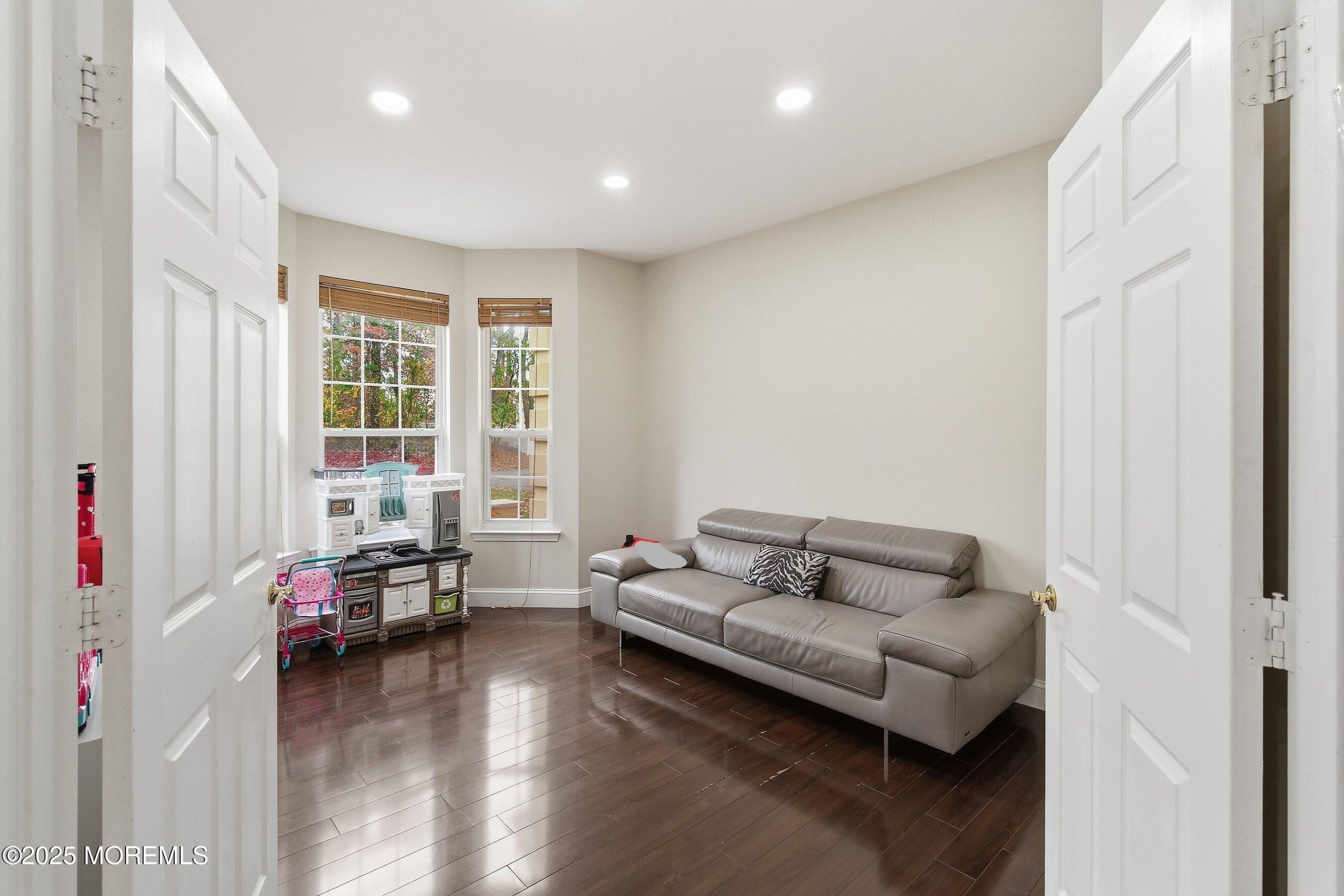 6 Olena Drive, Jackson, NJ, 08527 image 11